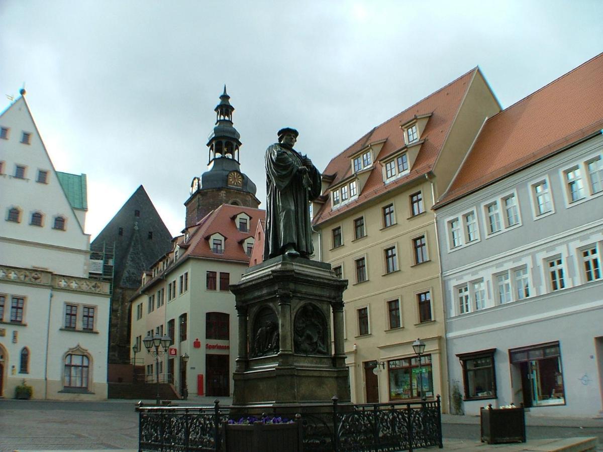 Hotel garni Pension Zur Lutherstadt Lutherstadt Eisleben Exteriör bild
